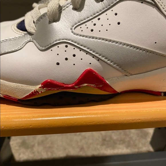 AIR JORDAN 7 RETRO "OLYMPIC 2012 RELEASE - Picture 2 of 5